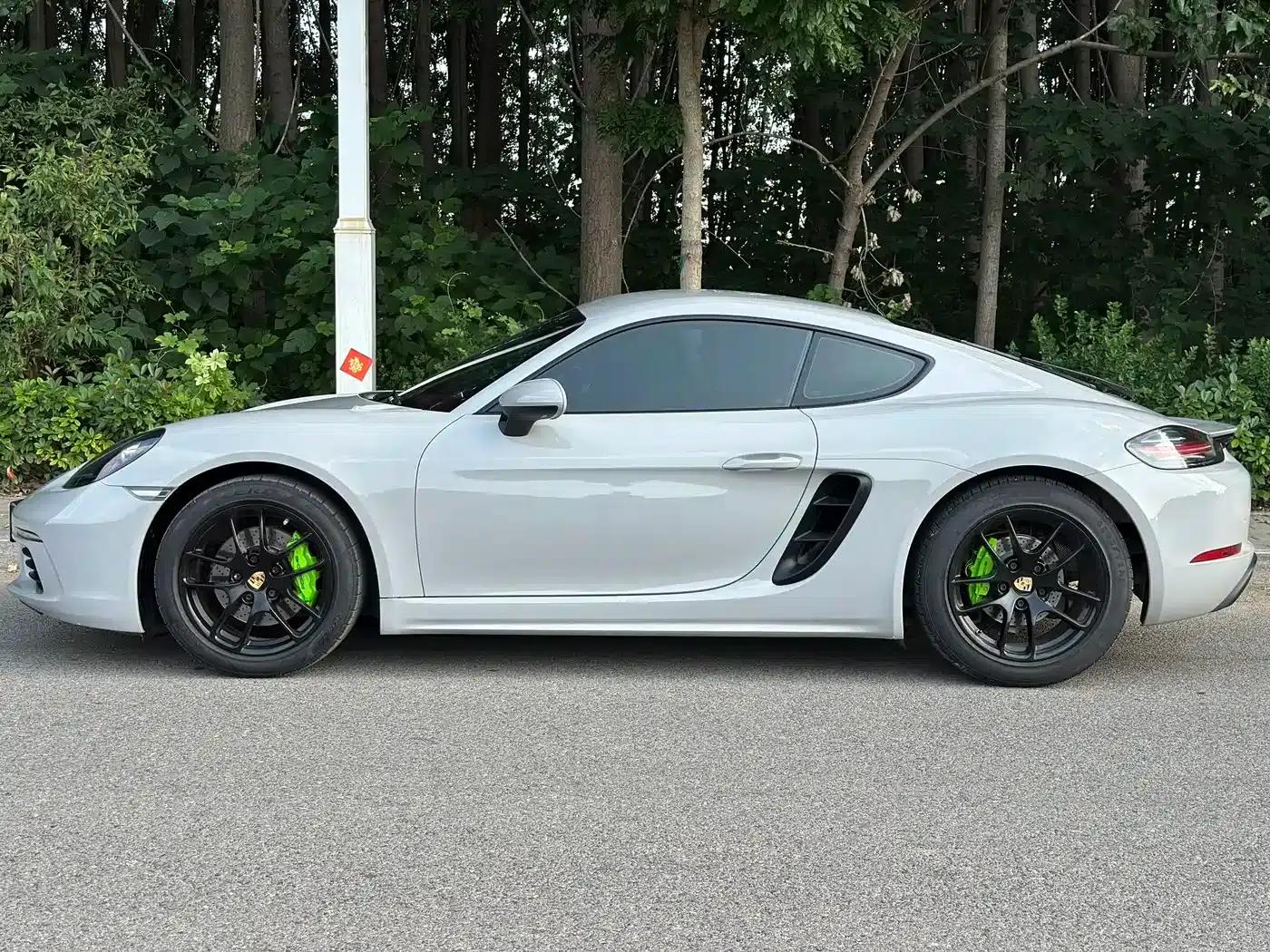 Porsche 718 Cayman 2018 2.0T — миниатюра 15