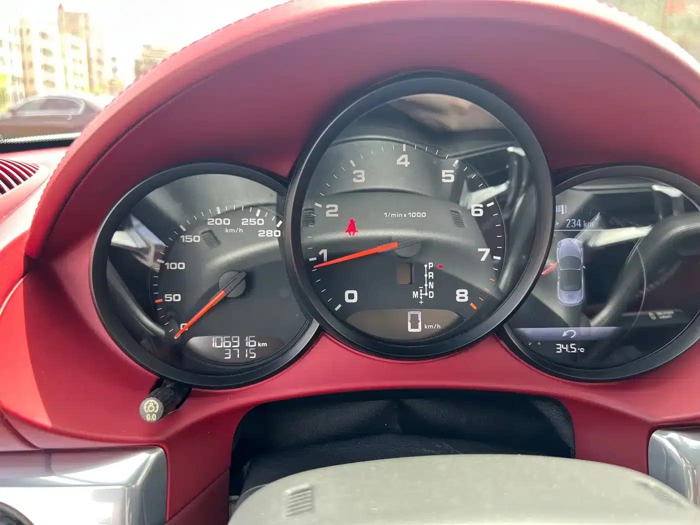 2018 Porsche 718 Boxster 2.0T — миниатюра 9