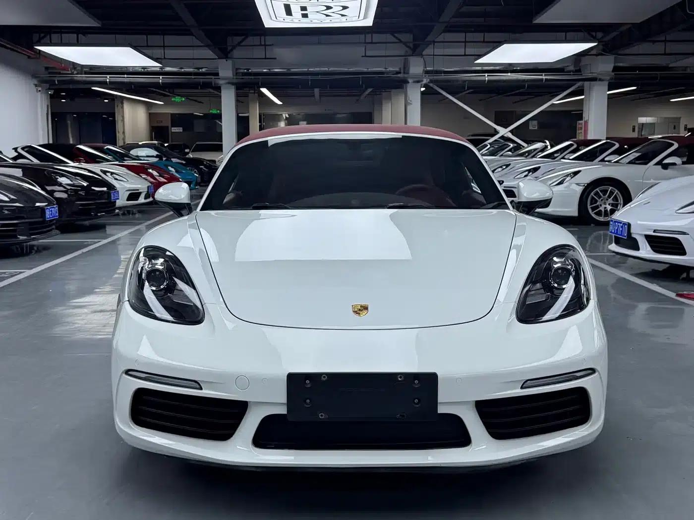 2020 Porsche 718 Boxster 2.0T — миниатюра 2