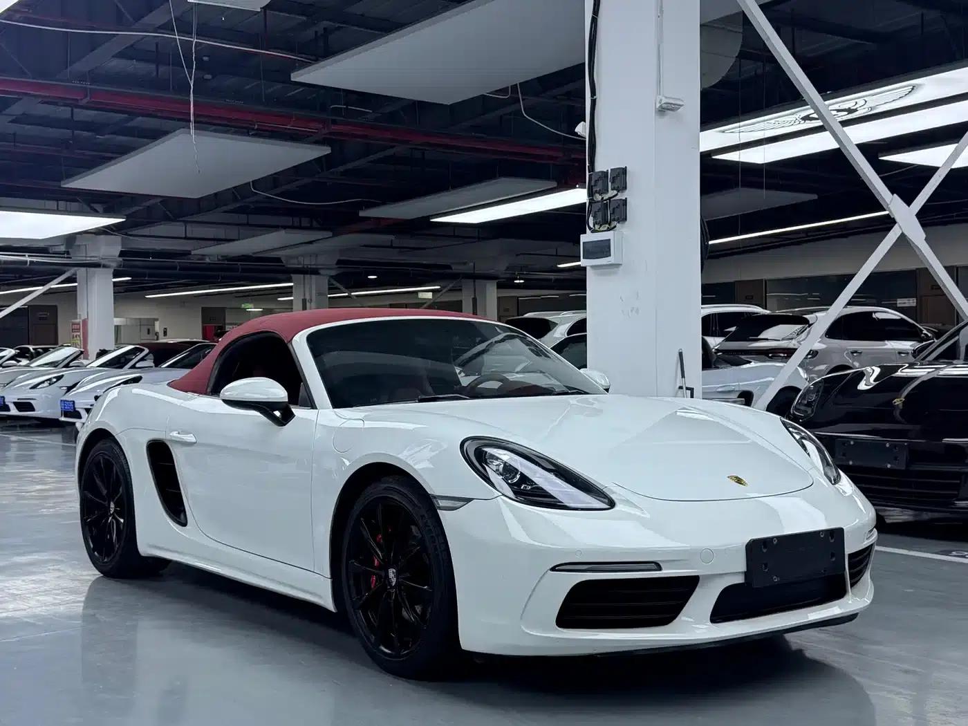 2020 Porsche 718 Boxster 2.0T — миниатюра 3