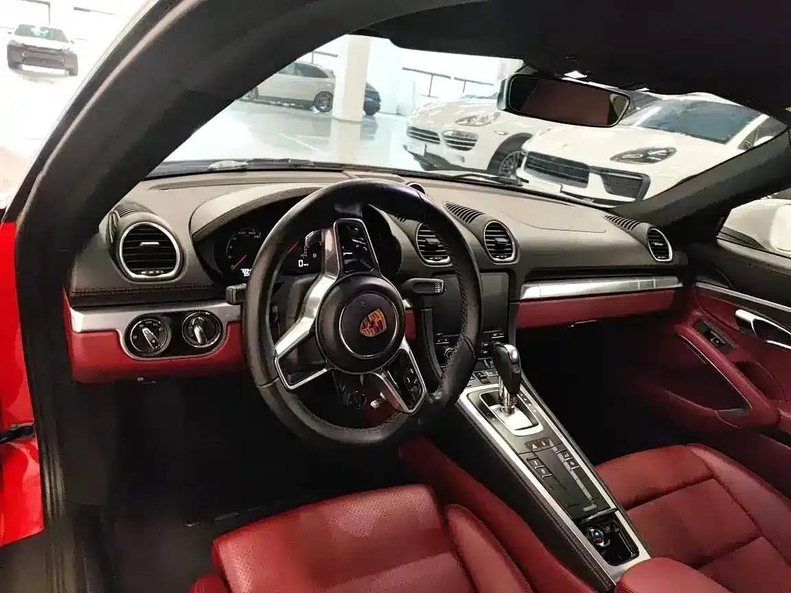 Porsche 718 Cayman 2018 2.0T — миниатюра 3