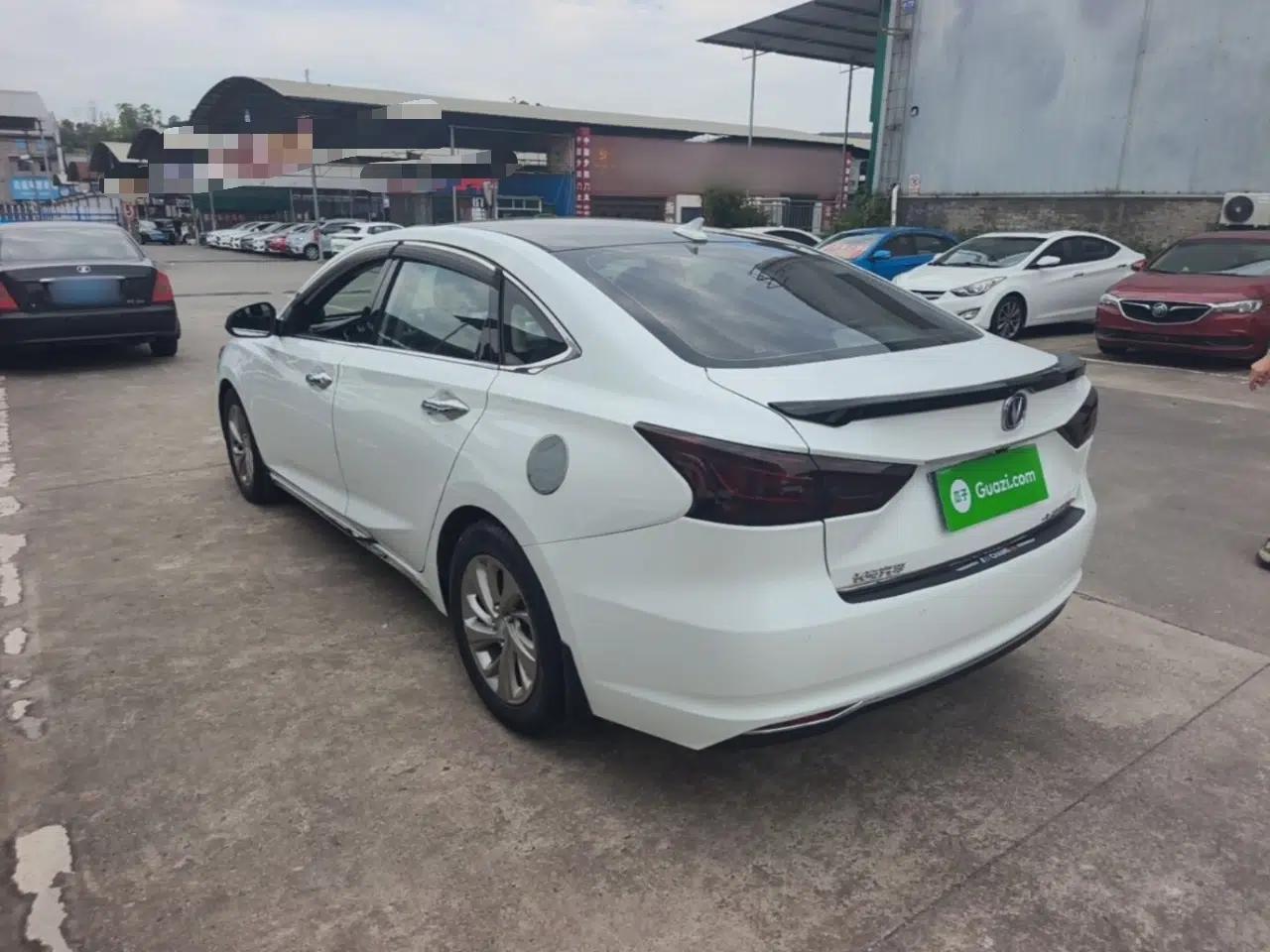 CHANGAN Raeton CC 2018 1.5T Manual Elegant Model China V Standard — миниатюра 4