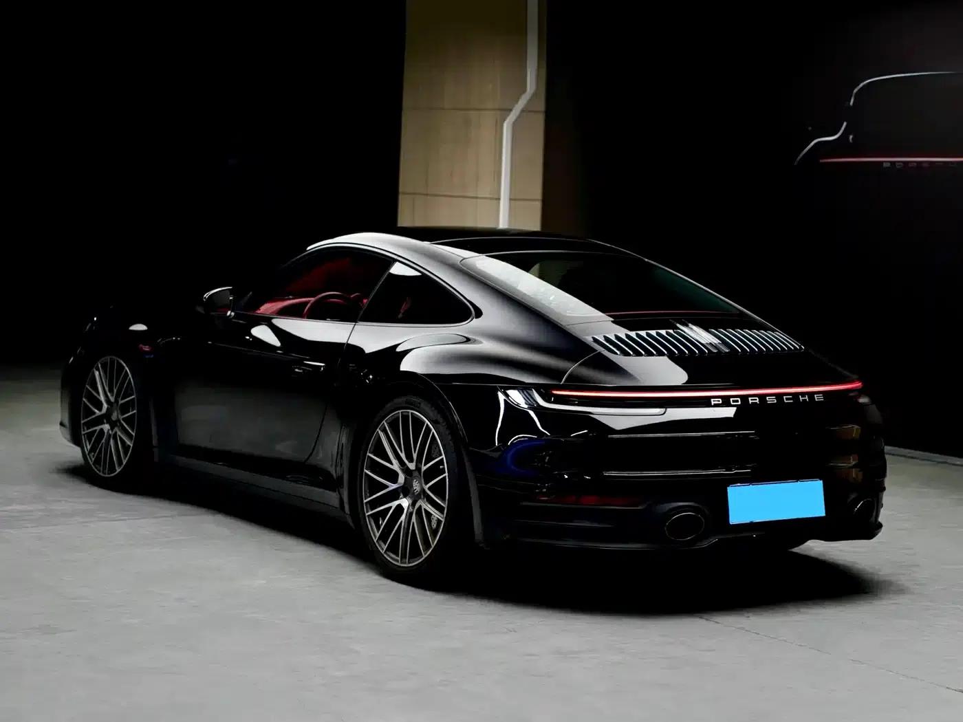 2022 Porsche 911 Carrera 4 3.0T — миниатюра 5