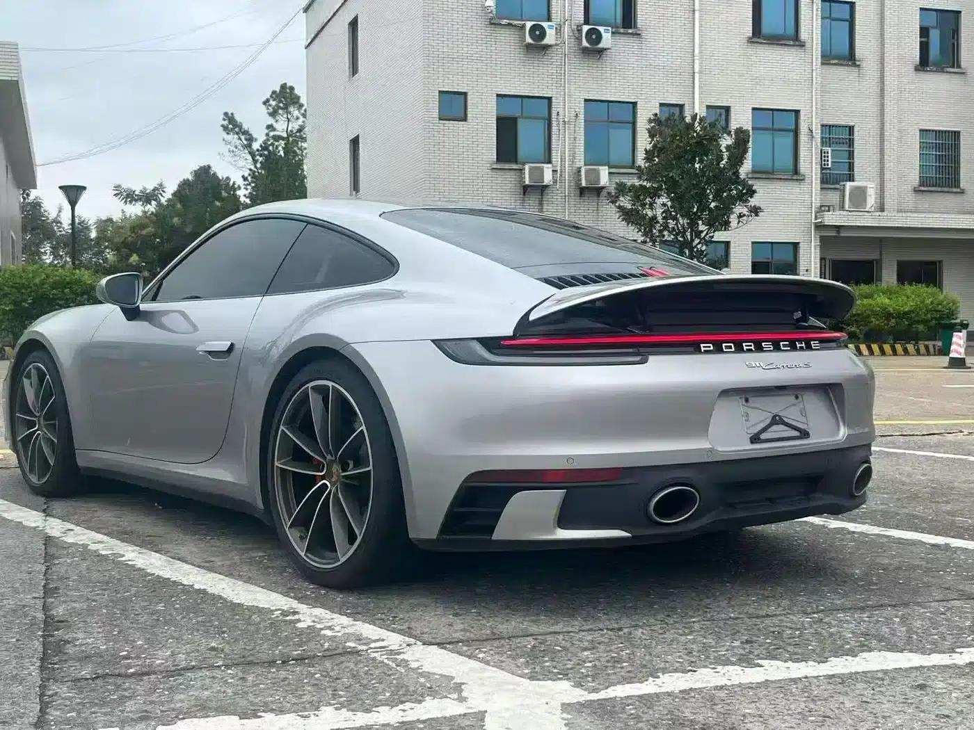 2023 Porsche 911 Carrera S 3.0T — миниатюра 3