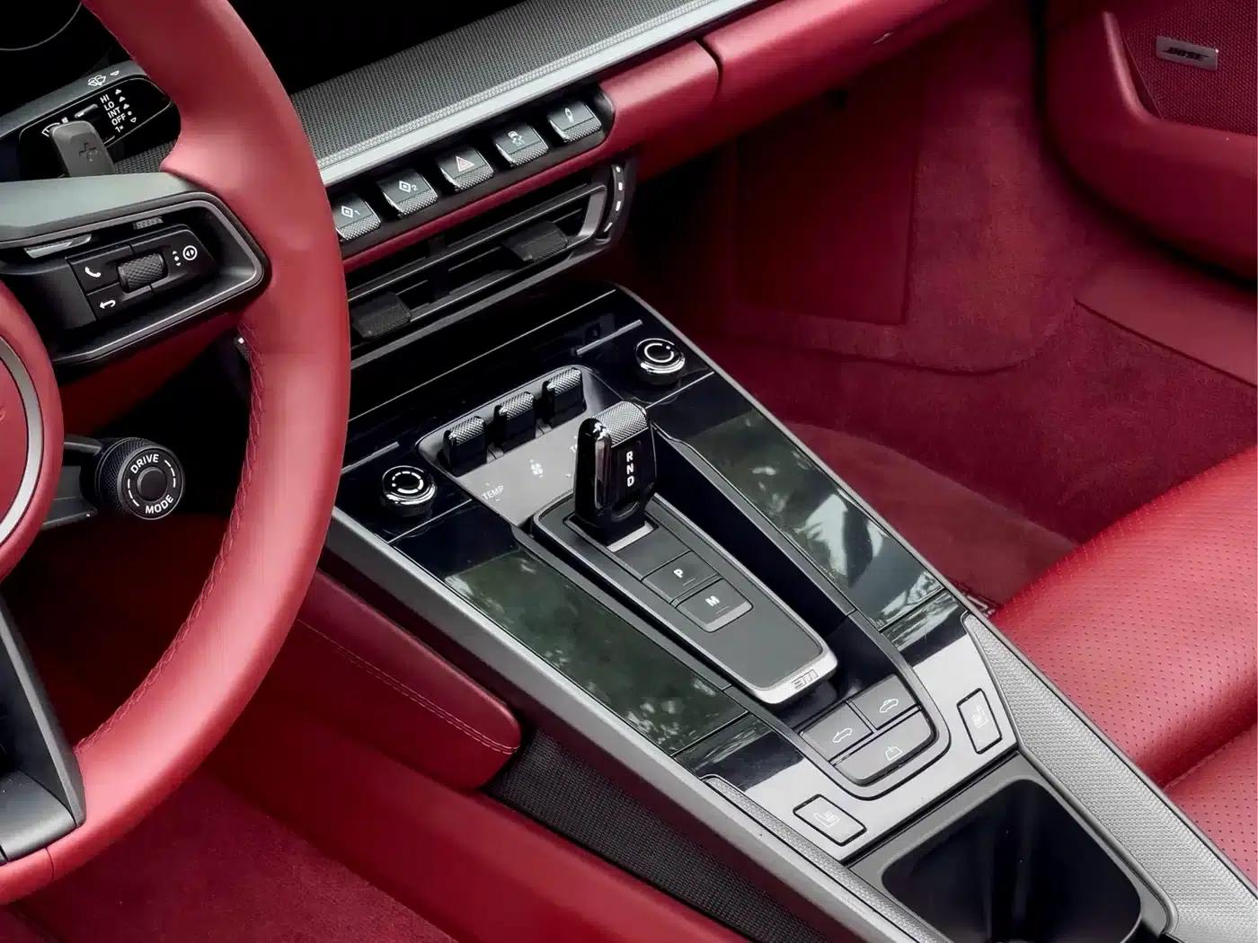 2020 Porsche 911 Carrera Cabriolet 3.0T — миниатюра 11