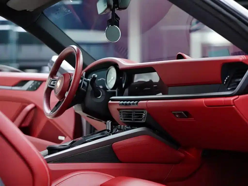 Porsche 911 2020 Carrera 3.0T — миниатюра 37