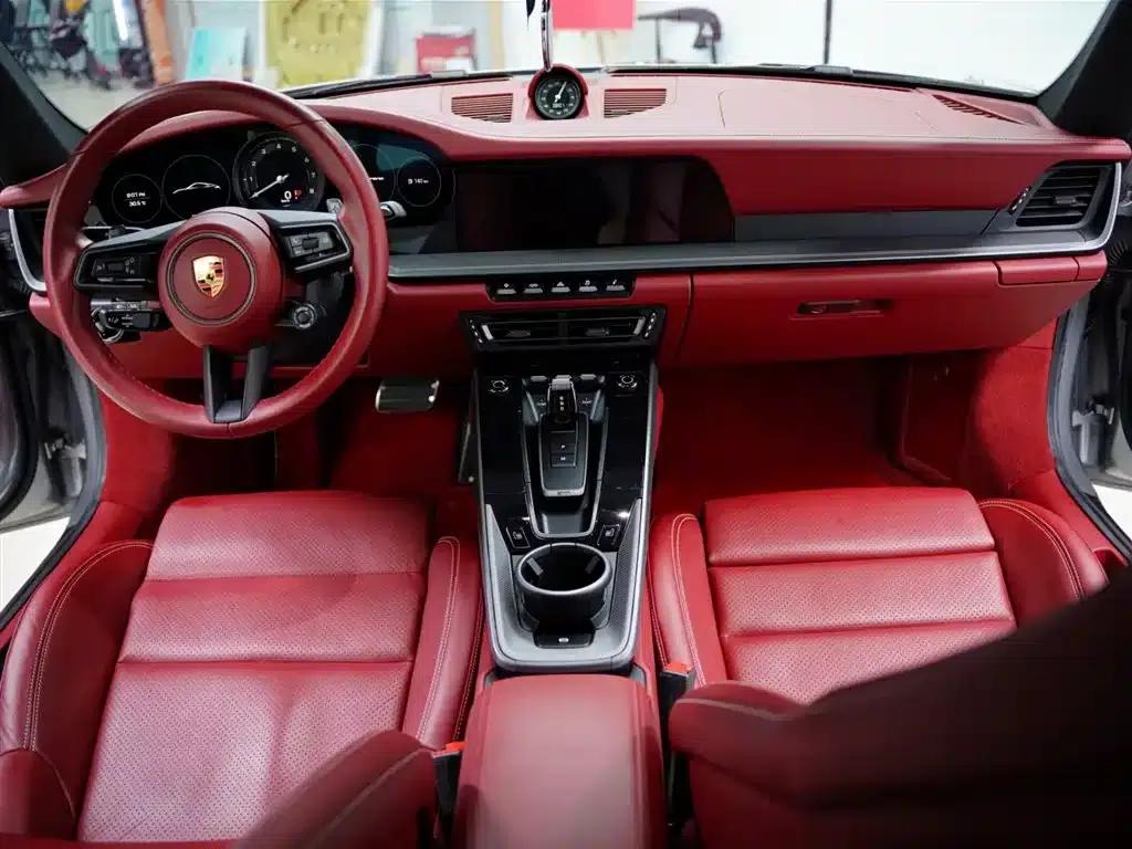Porsche 911 2020 Carrera 3.0T — миниатюра 39