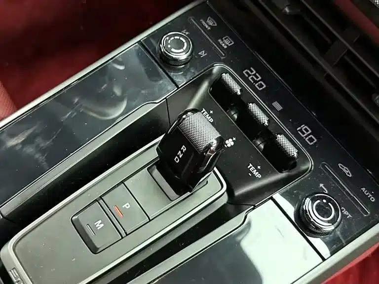 2023 Porsche 911 Carrera 3.0T — миниатюра 12