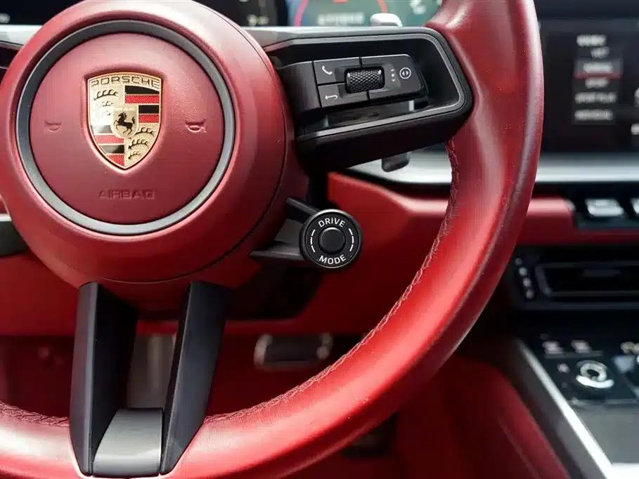 Porsche 911 2020 Carrera 3.0T — миниатюра 17