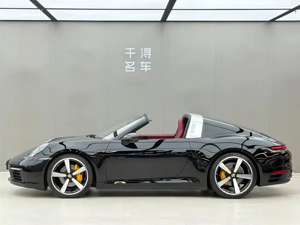 2022 Porsche 911 Targa 4 3.0T — миниатюра 3