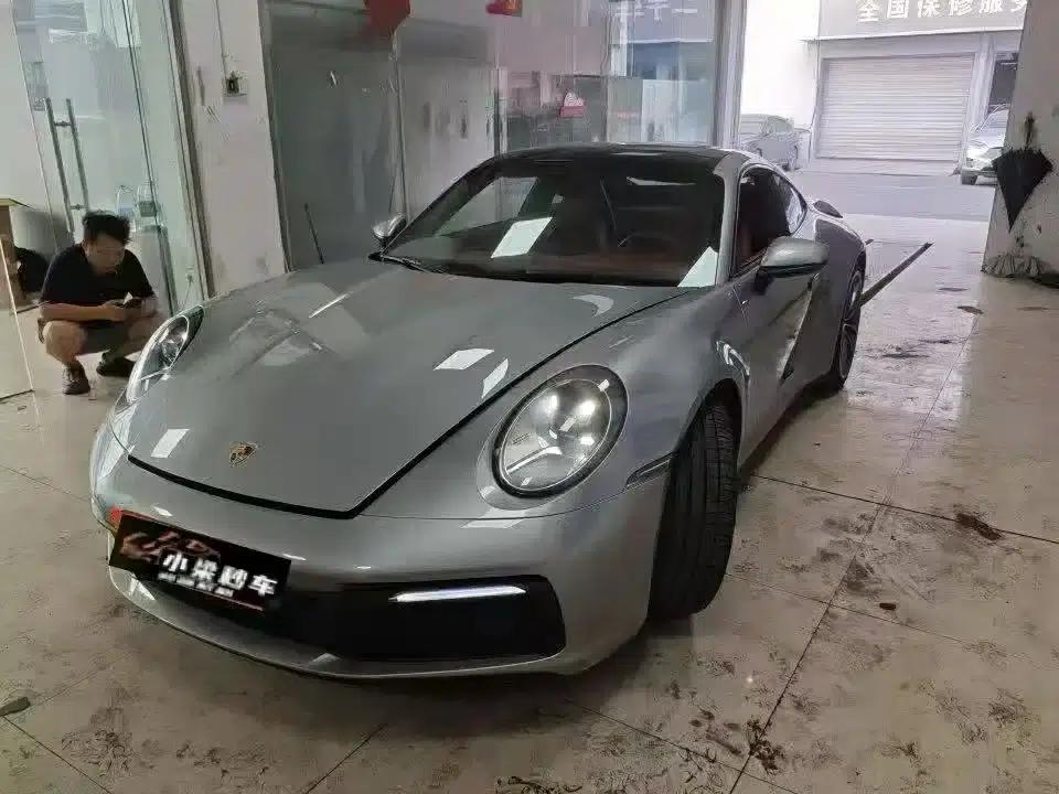 Porsche 911 2020 Carrera 3.0T — миниатюра 1
