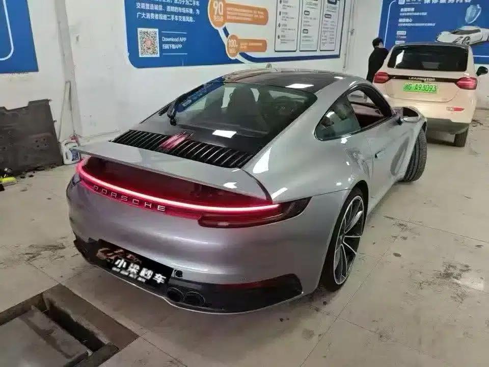 Porsche 911 2020 Carrera 3.0T — миниатюра 2