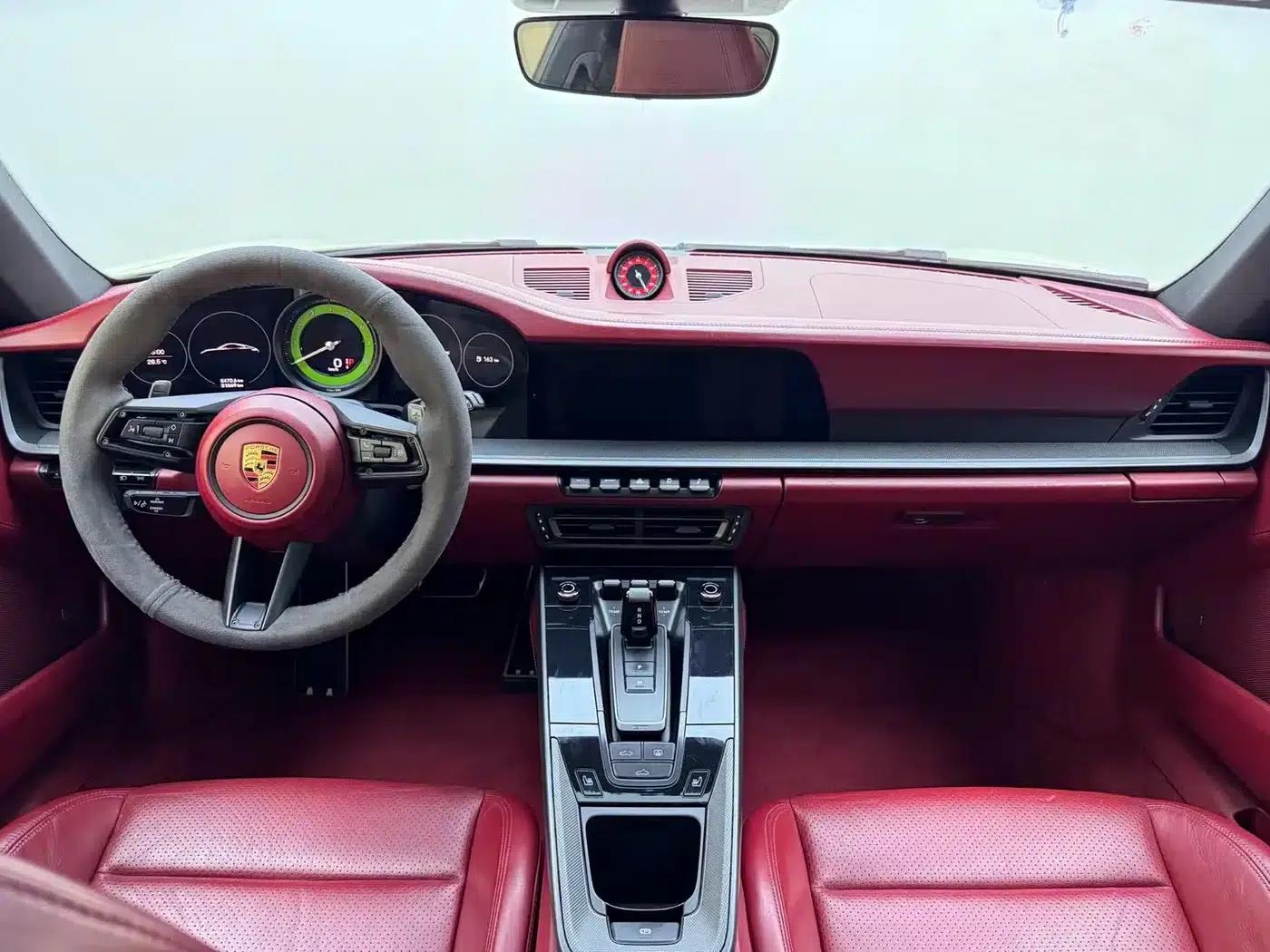 Porsche 911 2020 Carrera 3.0T — миниатюра 5