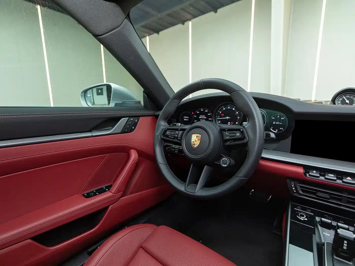 2023 Porsche 911 Carrera 3.0T — миниатюра 3