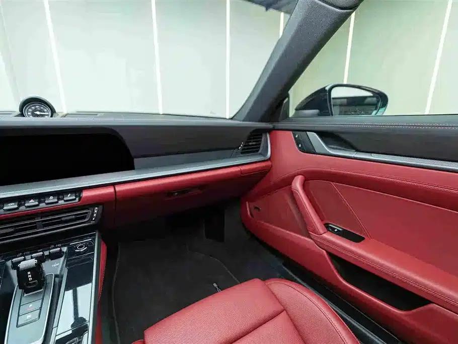 2022 Porsche 911 Carrera 3.0T — миниатюра 11