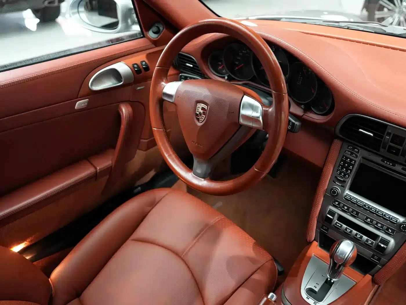 Porsche 911 2008 Carrera 3.6L — миниатюра 32