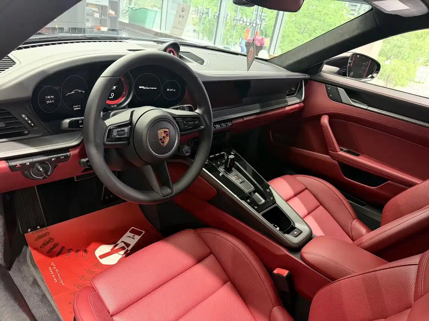 2022 Porsche 911 Carrera 3.0T — миниатюра 10