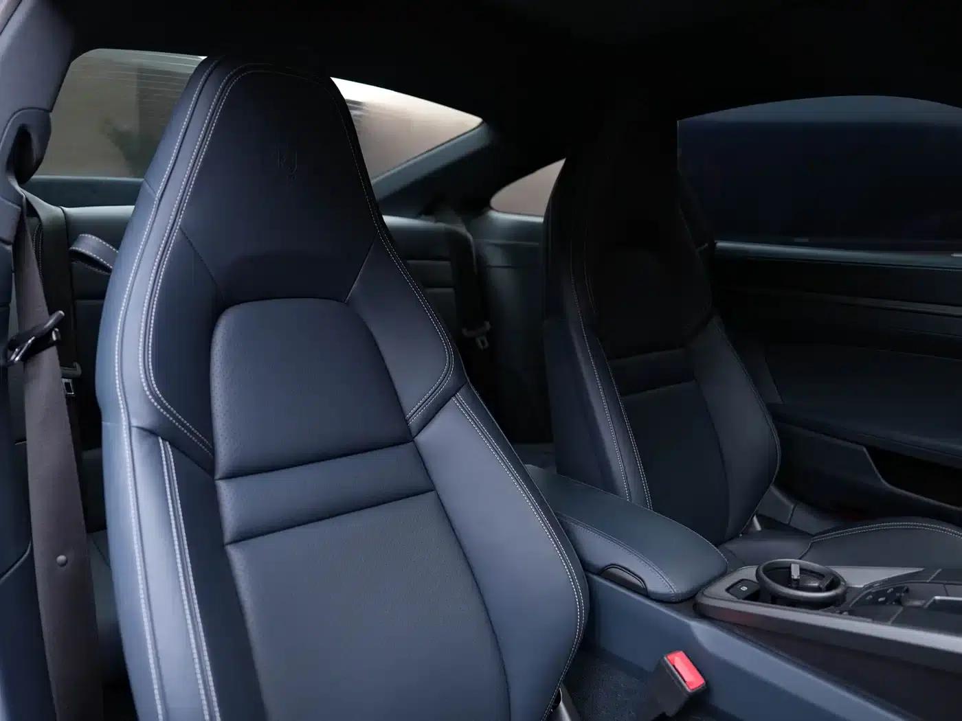 Porsche 911 2020 Carrera 3.0T — миниатюра 12
