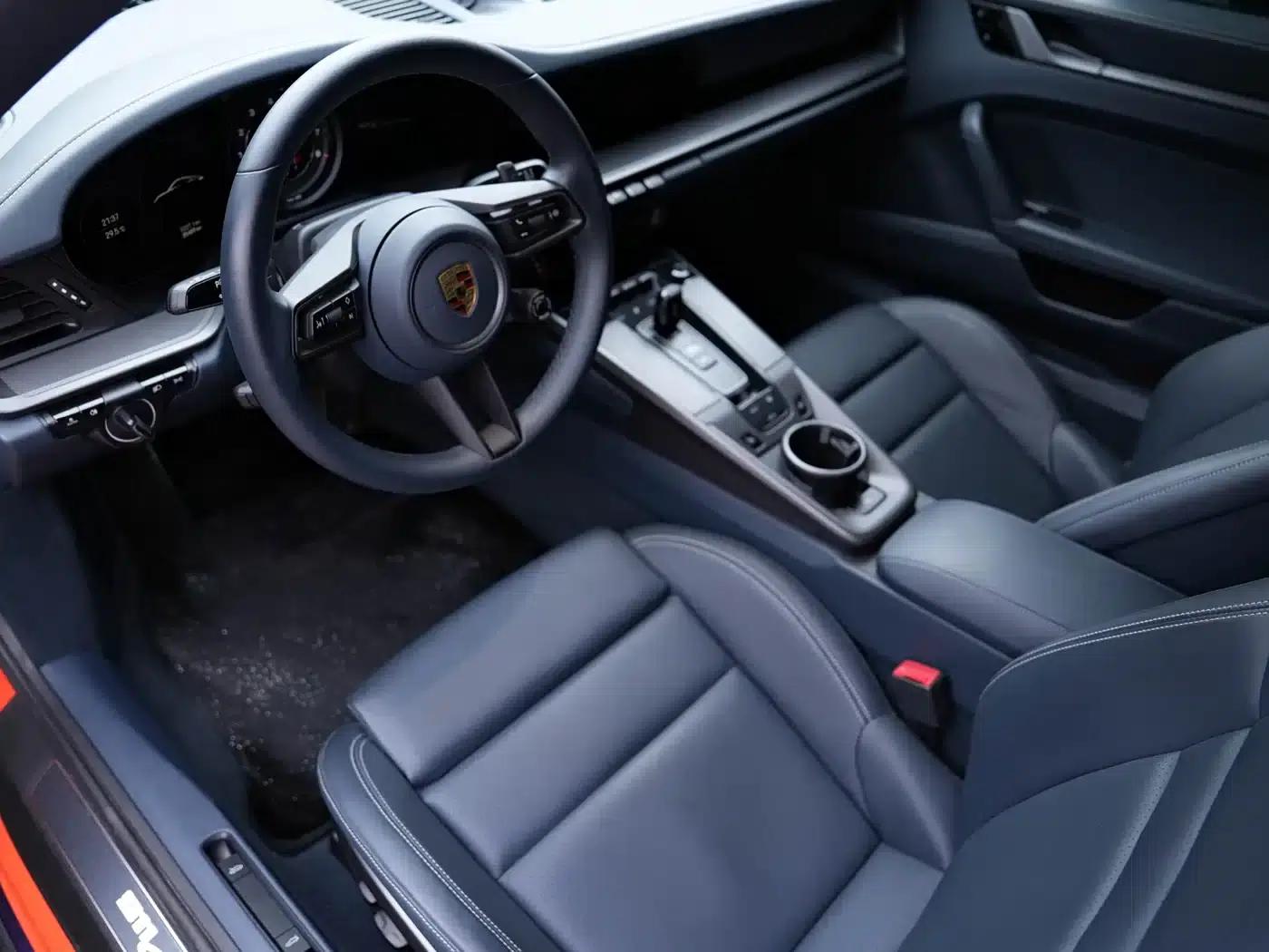 Porsche 911 2020 Carrera 3.0T — миниатюра 28