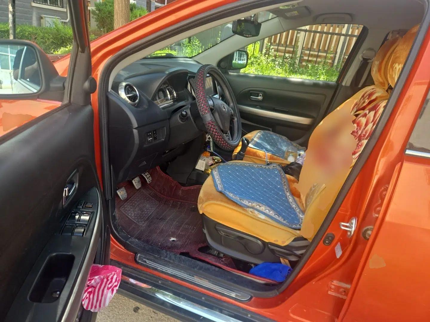 Great Wall M4 2014 1.5L Manual Luxury Model — миниатюра 16