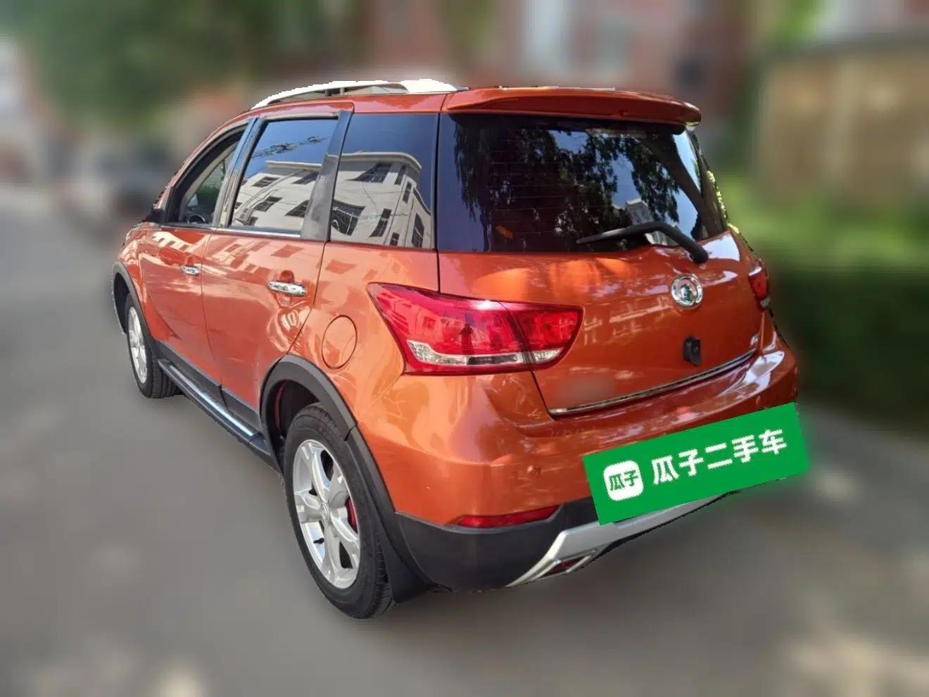 Great Wall M4 2014 1.5L Manual Luxury Model — миниатюра 4