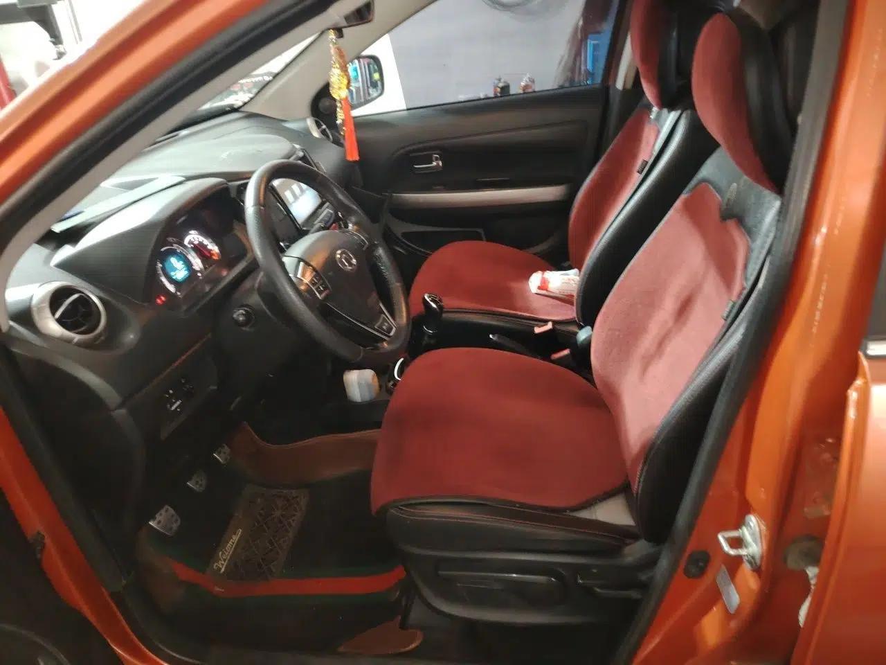 Great Wall M4 2014 1.5L Manual Luxury Model — миниатюра 16