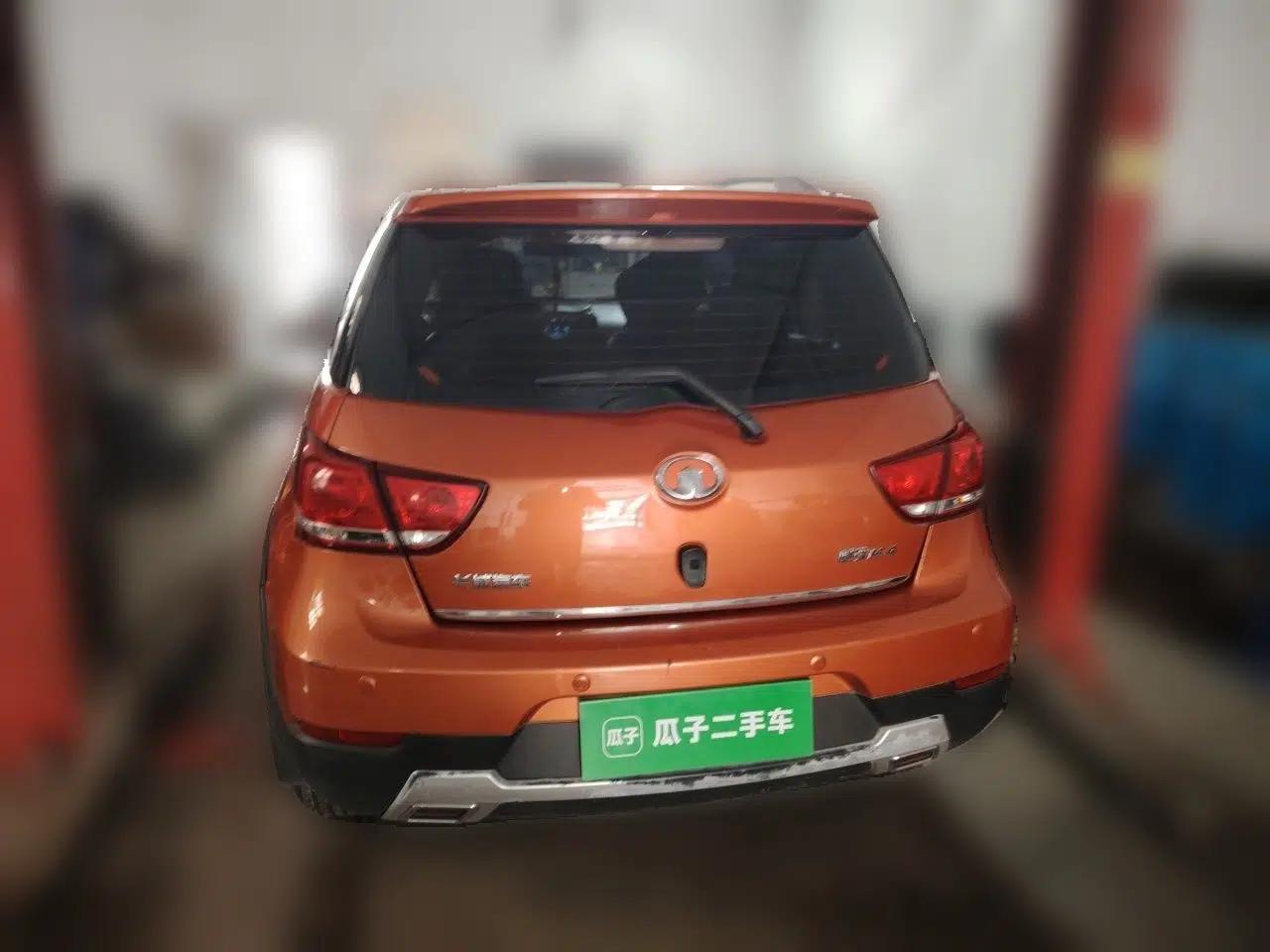 Great Wall M4 2014 1.5L Manual Luxury Model — миниатюра 5