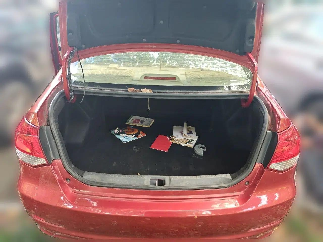 Great Wall C30 2013 1.5L Manual Luxury Model — миниатюра 19