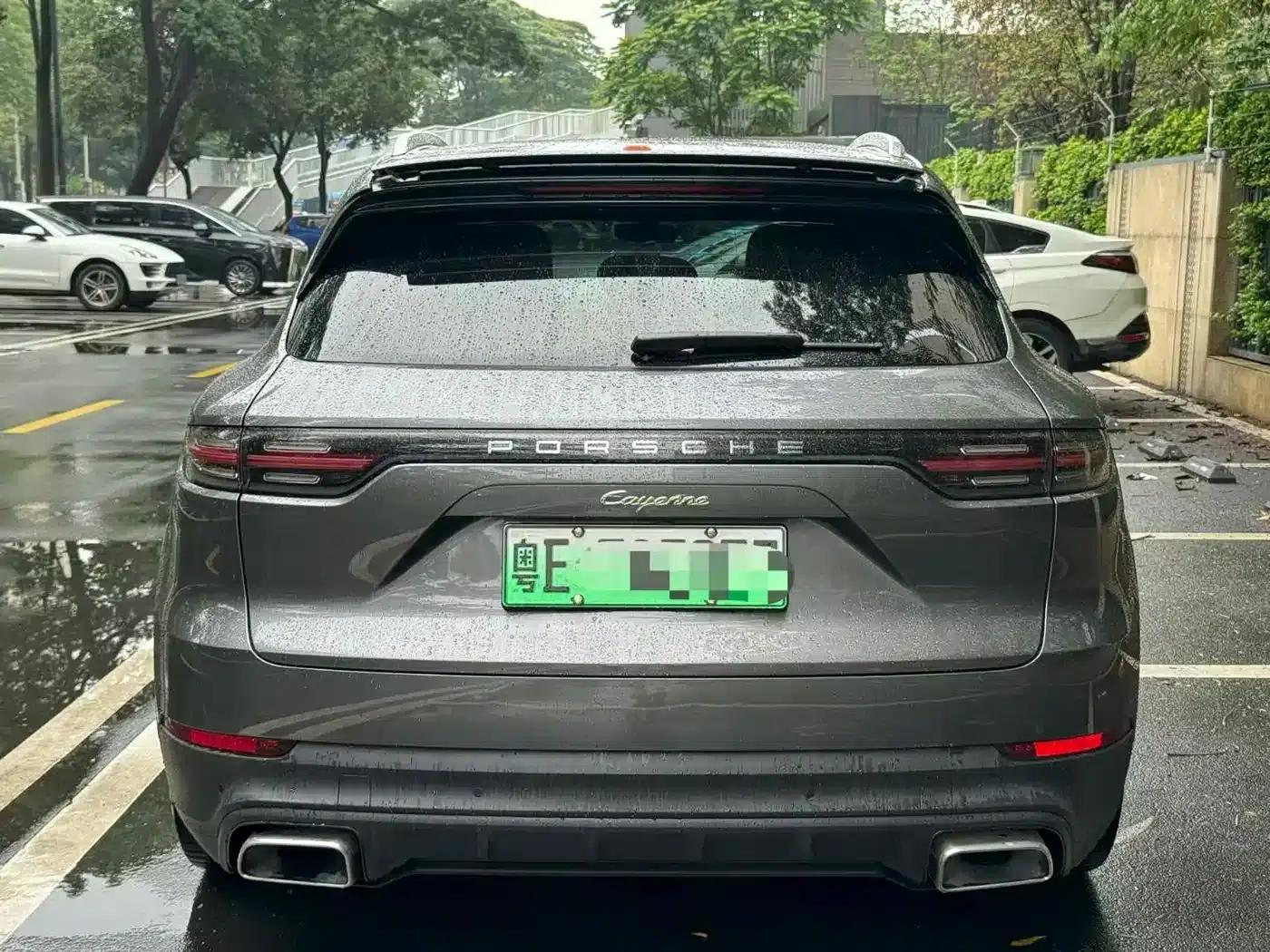 2019 Cayenne E-Hybrid 2.0T — миниатюра 5