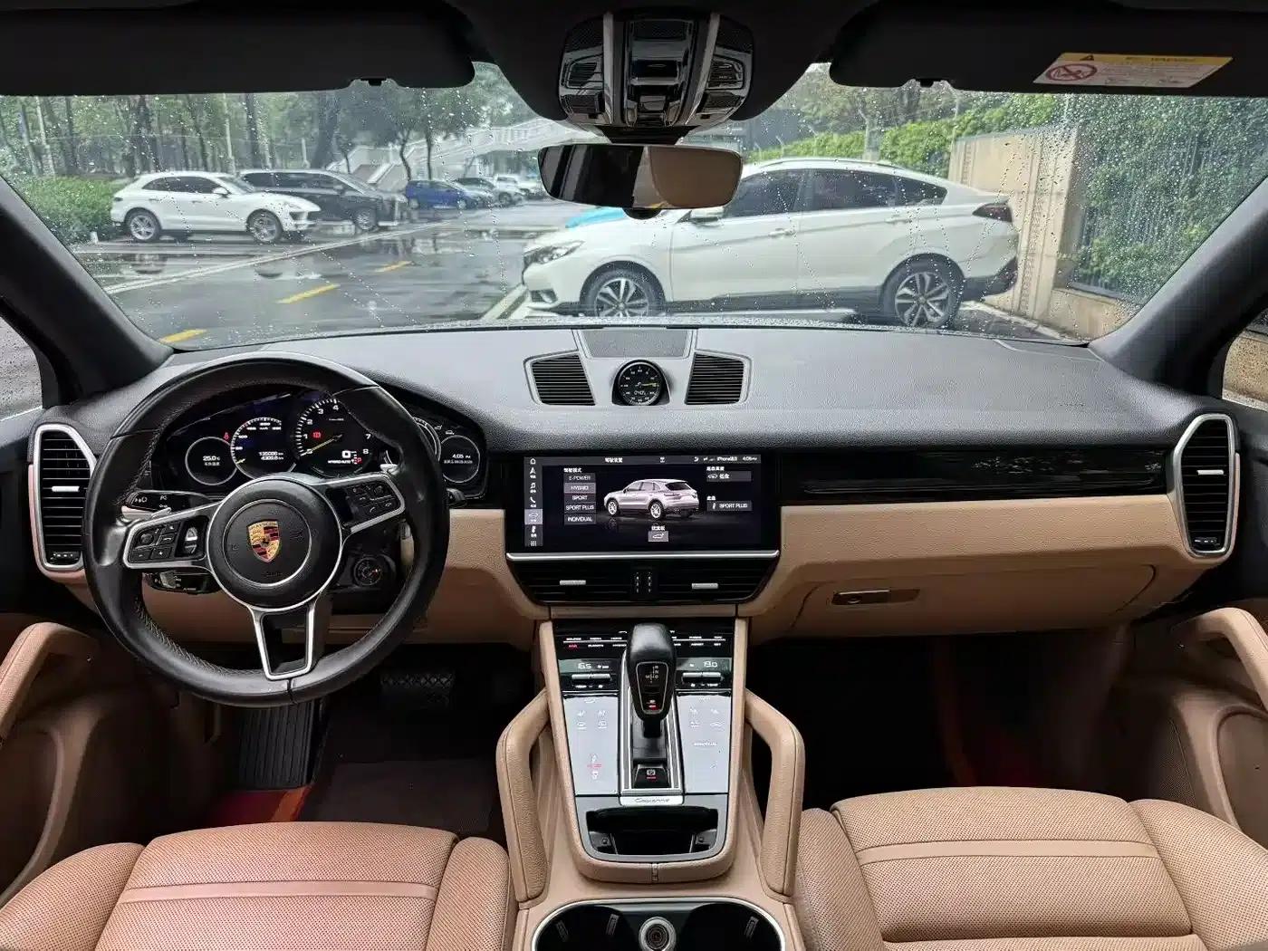 2019 Cayenne E-Hybrid 2.0T — миниатюра 7
