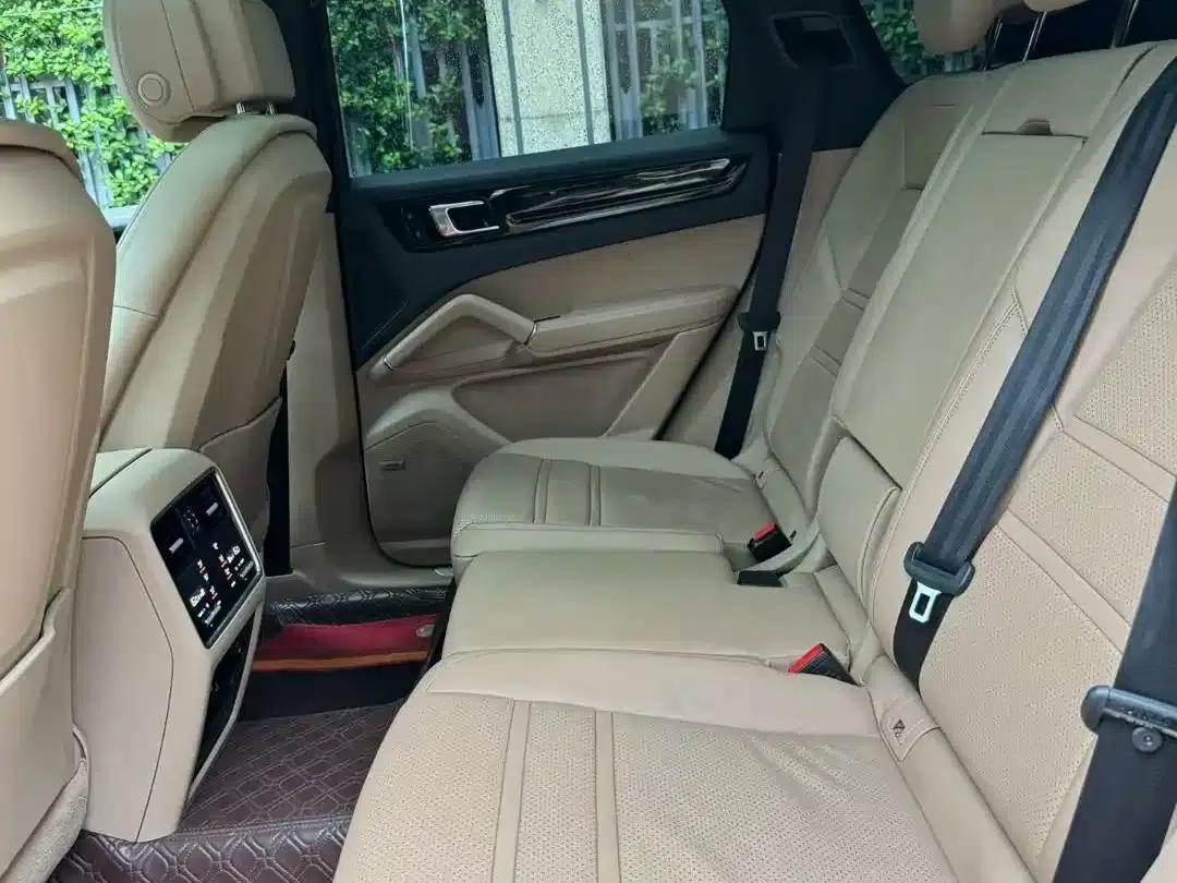 2019 Cayenne E-Hybrid 2.0T — миниатюра 10