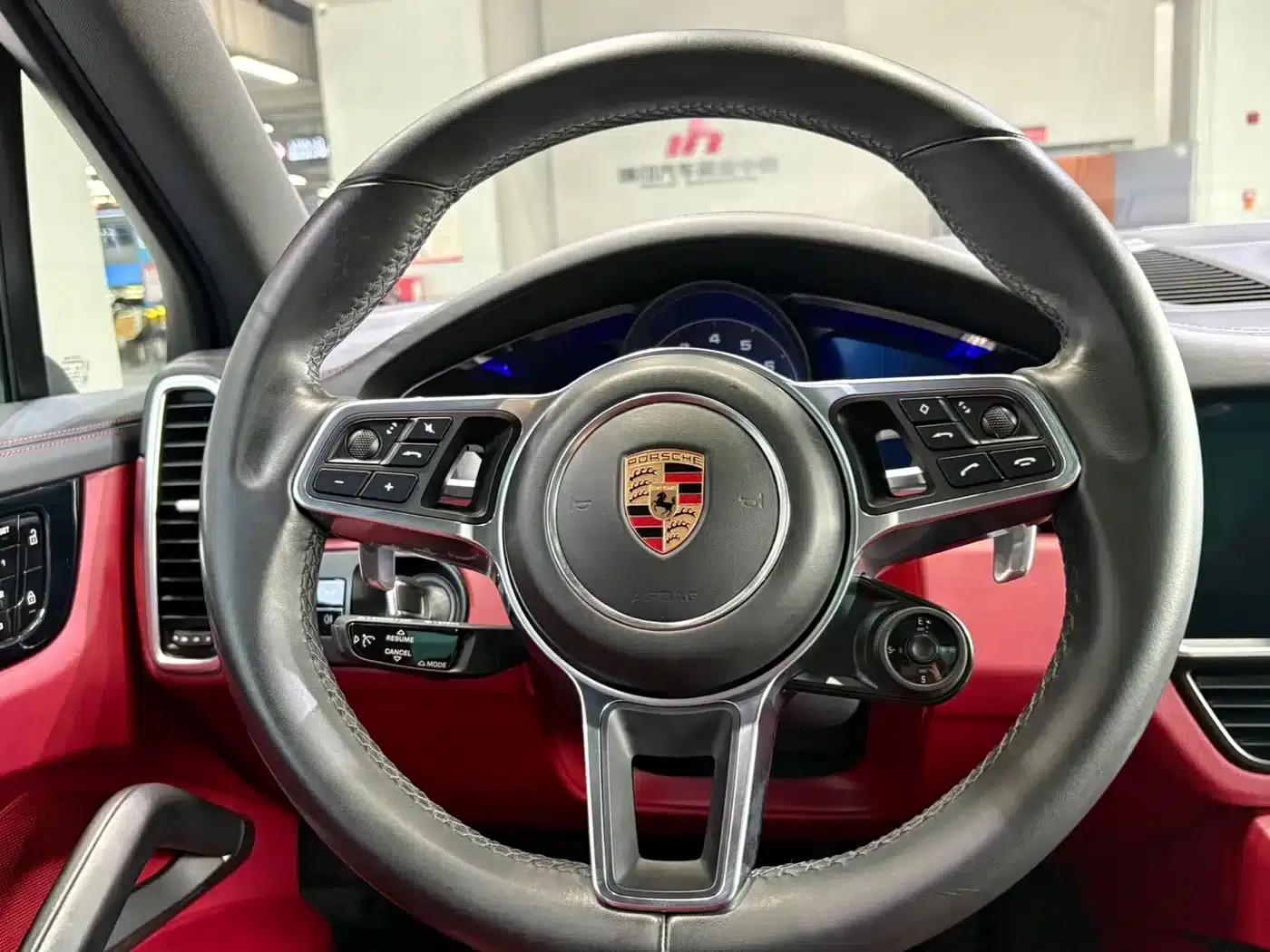 2019 Cayenne E-Hybrid 2.0T — миниатюра 13
