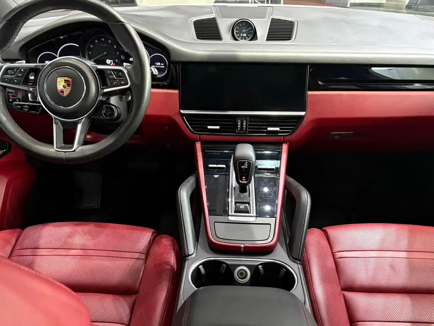 2019 Cayenne E-Hybrid 2.0T — миниатюра 14