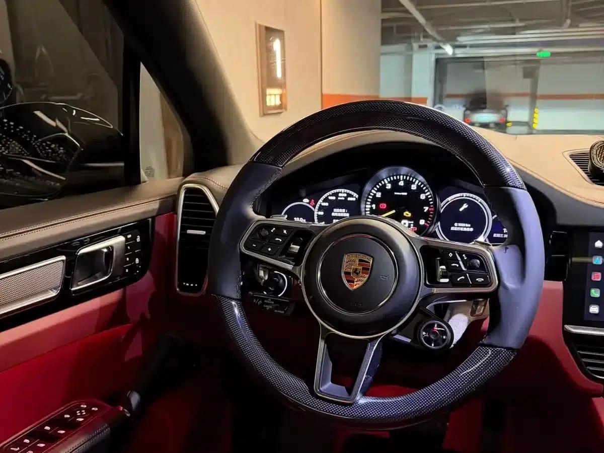 2023 Cayenne E-Hybrid 2.0T Platinum Edition — миниатюра 5