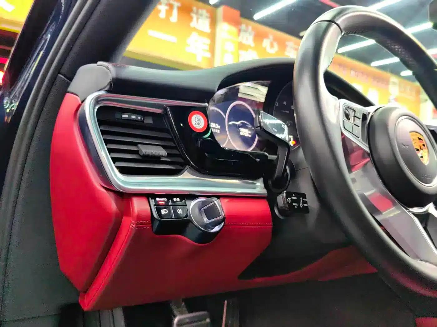 Panamera 4 E-Hybrid 2018 Model 2.9T — миниатюра 7