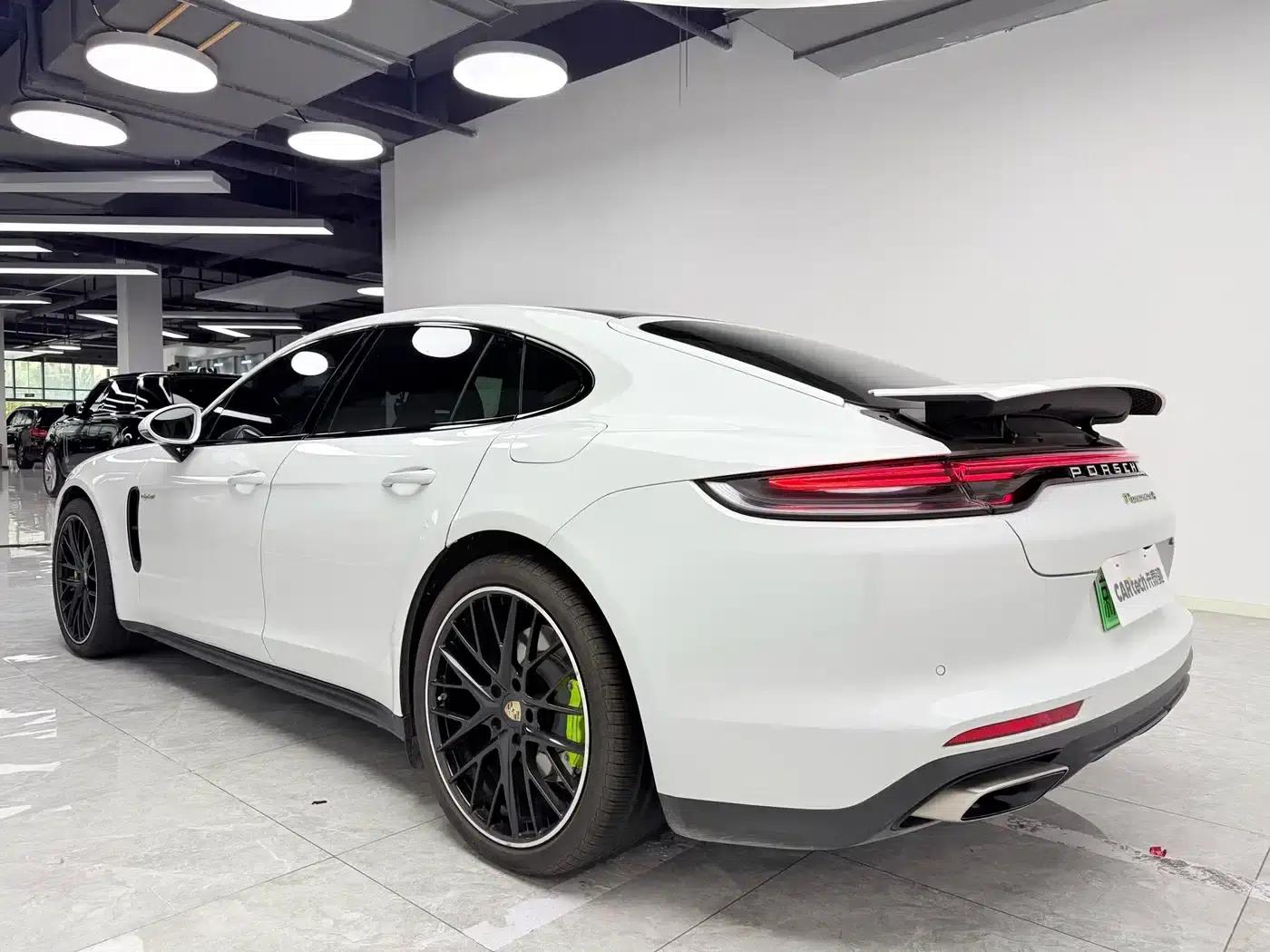 2022 Panamera 4 E-Hybrid Platinum Edition 2.9T — миниатюра 4