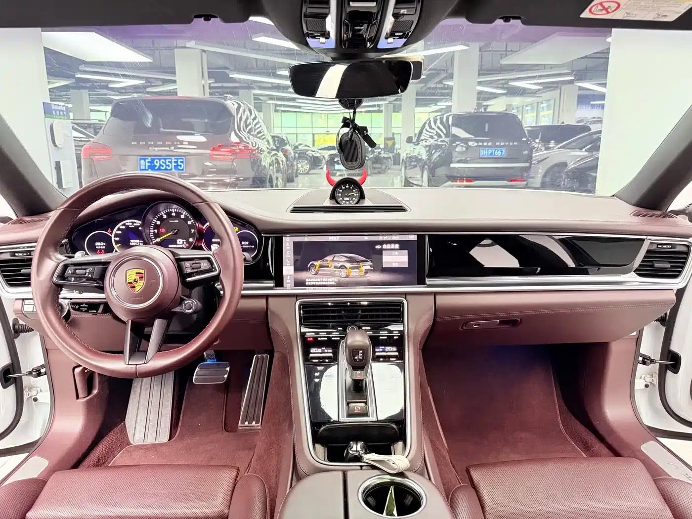 2022 Panamera 4 E-Hybrid Platinum Edition 2.9T — миниатюра 8
