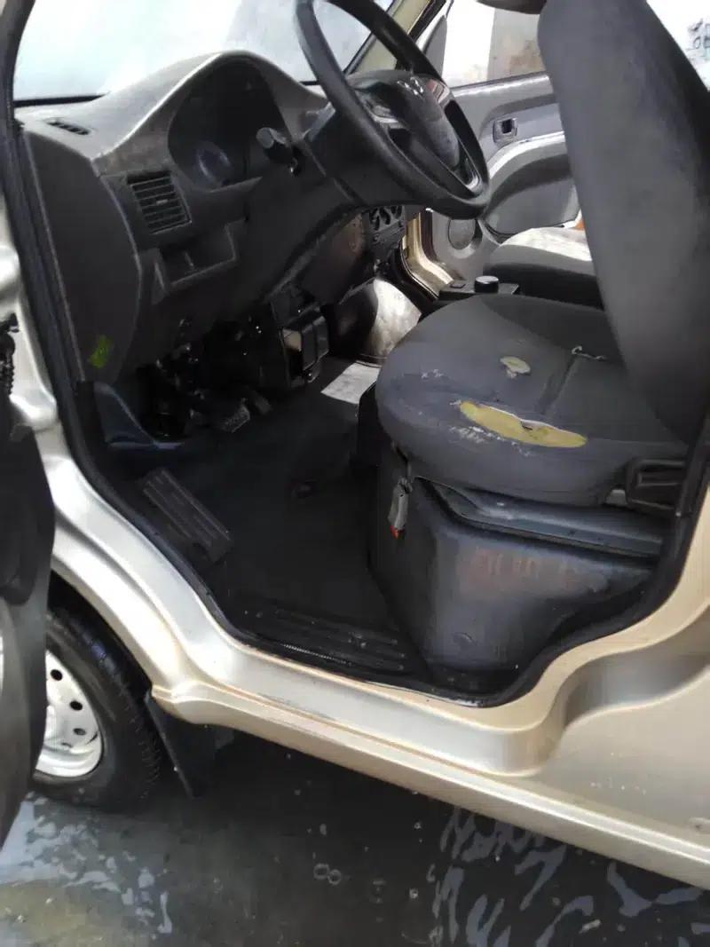 Wuling Rongguang EV 2020 Basic 2-Seater with Closed Windows 300km Range — миниатюра 9