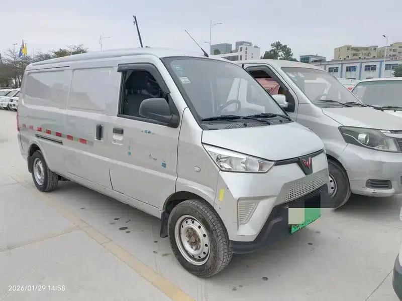 Wuling EV50 2021 model van logistics vehicle with Huishitong Penghui 43.2kWh Tongyu electric control system. — миниатюра 2