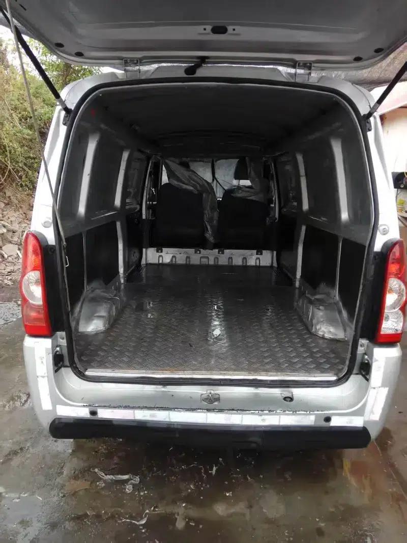 Wuling EV50 2021 model van logistics vehicle with Huishitong Penghui 43.2kWh Tongyu electric control system. — миниатюра 9