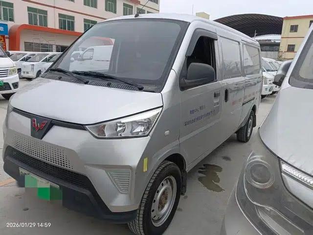 Wuling EV50 2021 model van logistics vehicle with Huishitong Penghui 43.2kWh Tongyu electric control system.