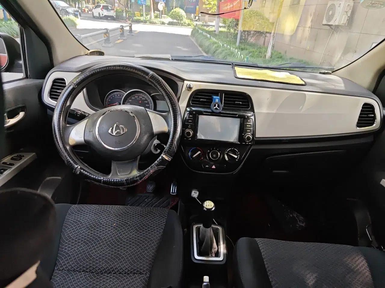 CHANGAN OSHAN Olisway 2013 1.2L Manual Comfort Model — миниатюра 9