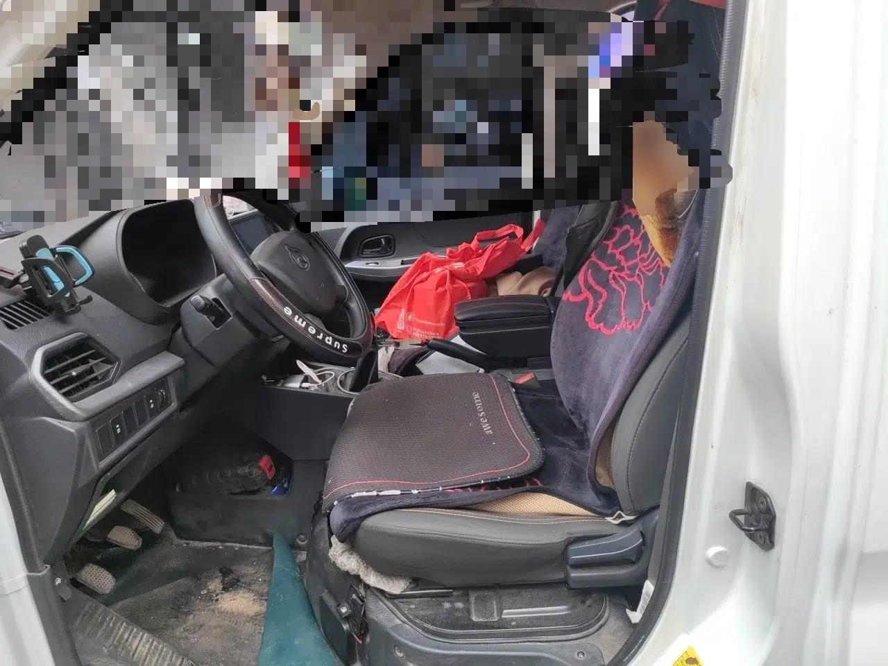 CHANGAN KAICHENG Ruixing M60 2023 1.6L CNG Comfort Van 2 Seats — миниатюра 15