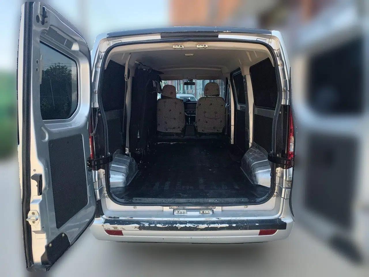 CHANGAN KAICHENG Ruixing M60 2023 1.5L GDI Comfort-Class Passenger Vehicle 6/7 Seats — миниатюра 19