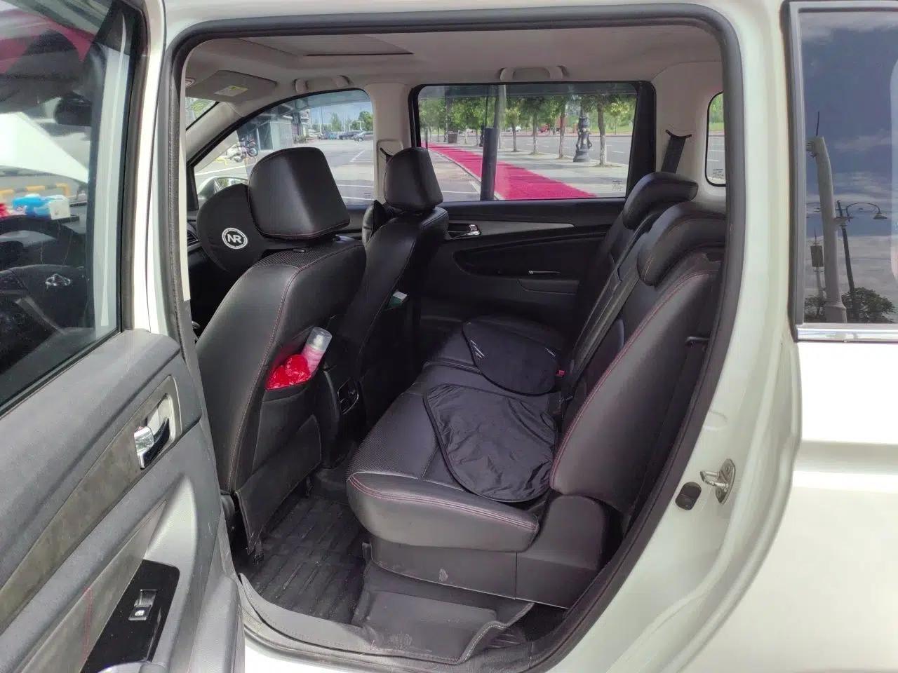CHANGAN KAICHENG Oushang A600 2016 1.5L Manual Luxury 7-Seater — миниатюра 17