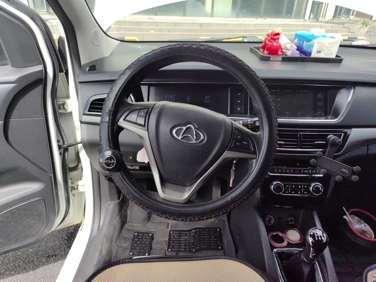CHANGAN KAICHENG Oushang A600 2016 1.5L Manual Luxury 7-Seater — миниатюра 10