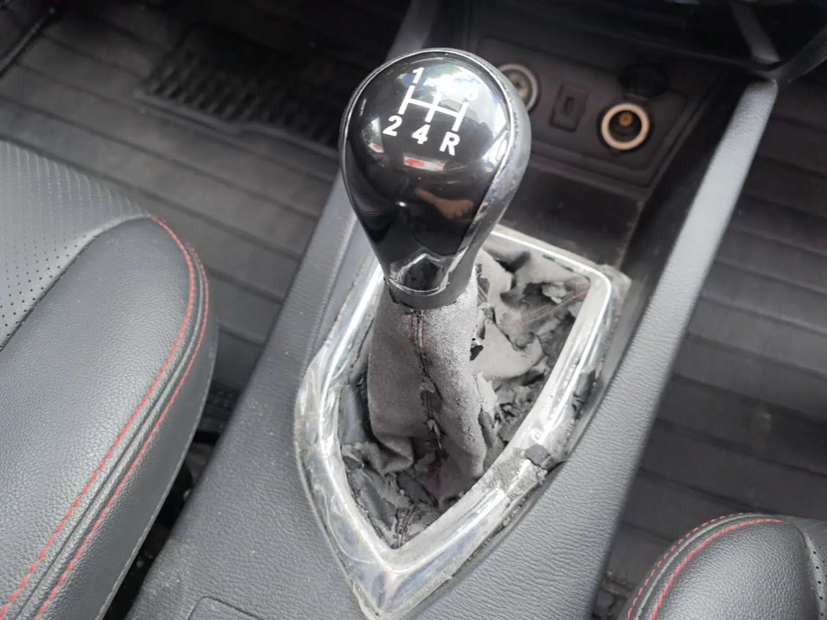 CHANGAN KAICHENG Oushang A600 2016 1.5L Manual Luxury 7-Seater — миниатюра 16