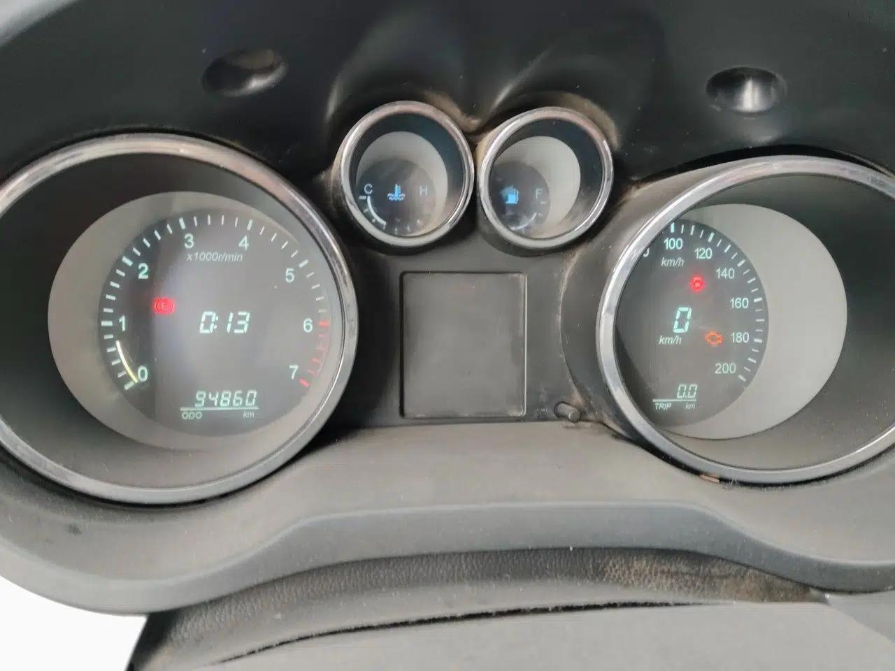CHANGAN KAICHENG Ruixing M90 2016 plate, manual transmission, 2.0-liter gasoline, 6 seats — миниатюра 11