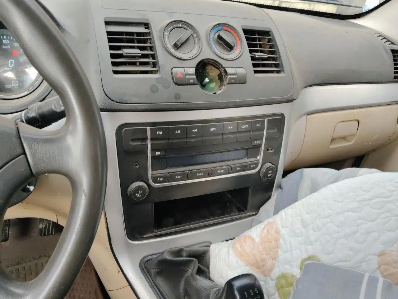 CHANGAN KAICHENG Ruixing M90 2016 plate, manual transmission, 2.0-liter gasoline, 6 seats — миниатюра 13