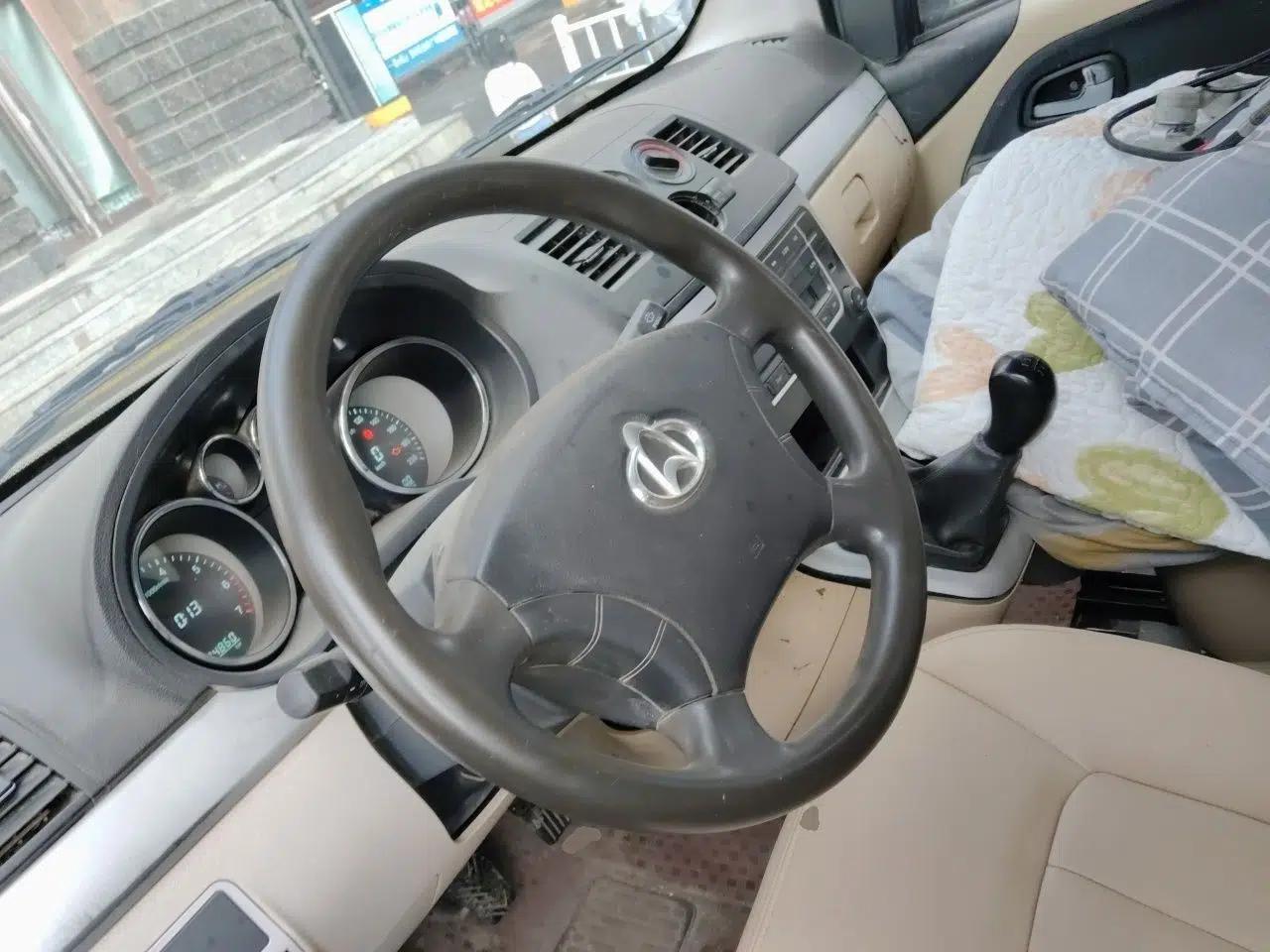 CHANGAN KAICHENG Ruixing M90 2016 plate, manual transmission, 2.0-liter gasoline, 6 seats — миниатюра 10